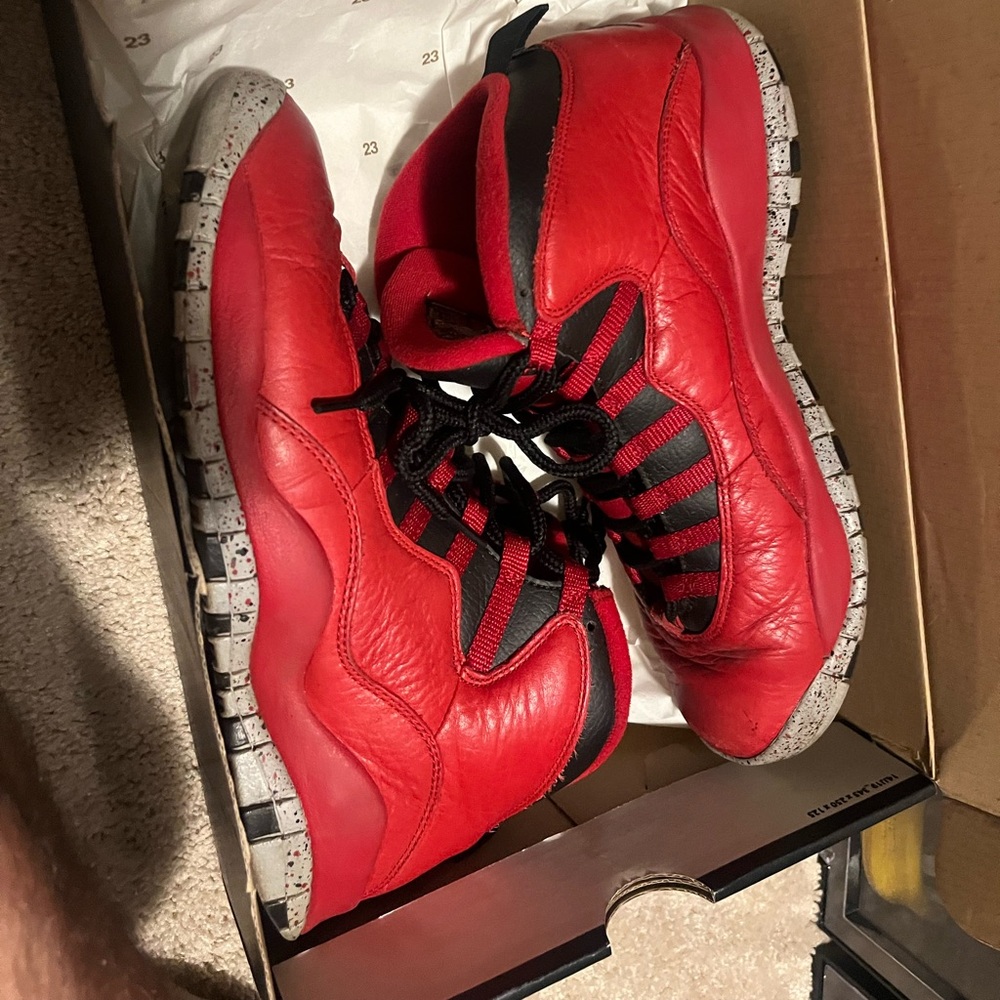 Jordann retro 10 bulls over broadway